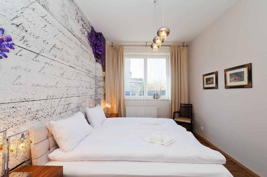 Apartamenty Sun & Snow Krakow Old Town ภายนอก รูปภาพ